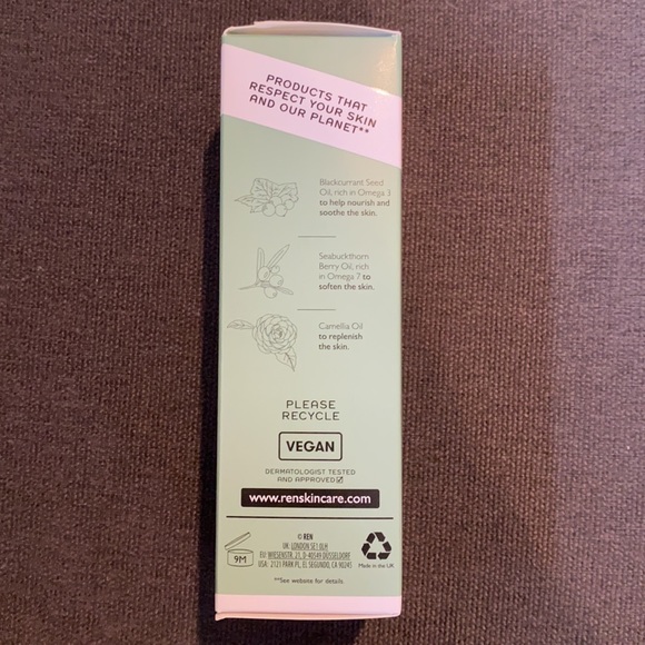 Ren Clean Skincare Evercalm Global Day Cream - Picture 8 of 9